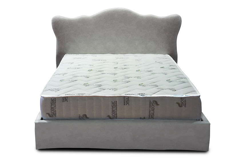 Dressed bed "Vitoria"